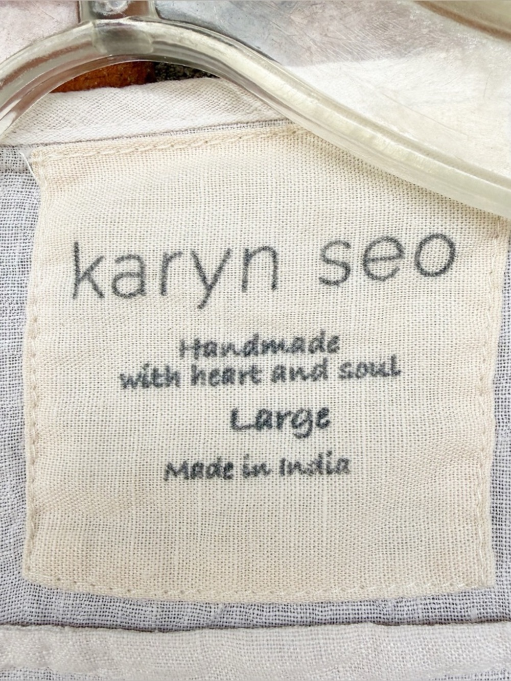 Karyn Seo Embroidered Cream Linen V-Neck Boho Tunic Top Handkerchief Hem - Picture 3 of 8